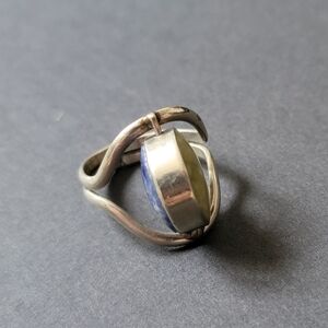 Vintage Reversible Sterling Silver Ring with Blue and Cheartreuse Stone